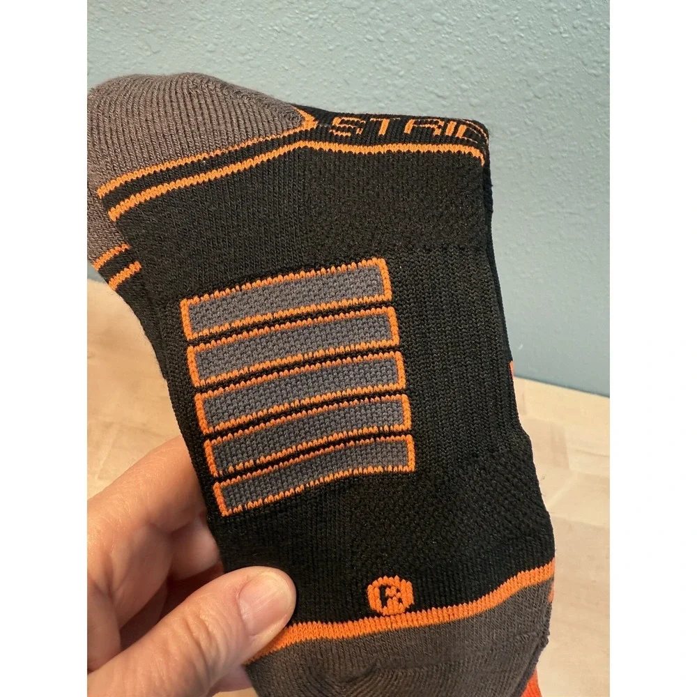 NCAA Idaho State Tiger Full Knit 3 Strideline Socks  One Pair New with Tags